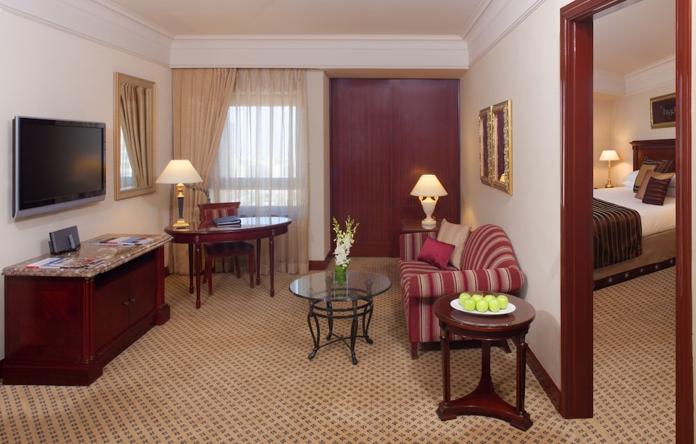 Suite, 1 Bedroom (Residence, Dining)