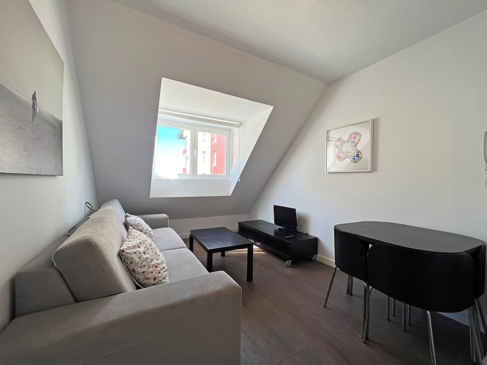 Basic Apartment