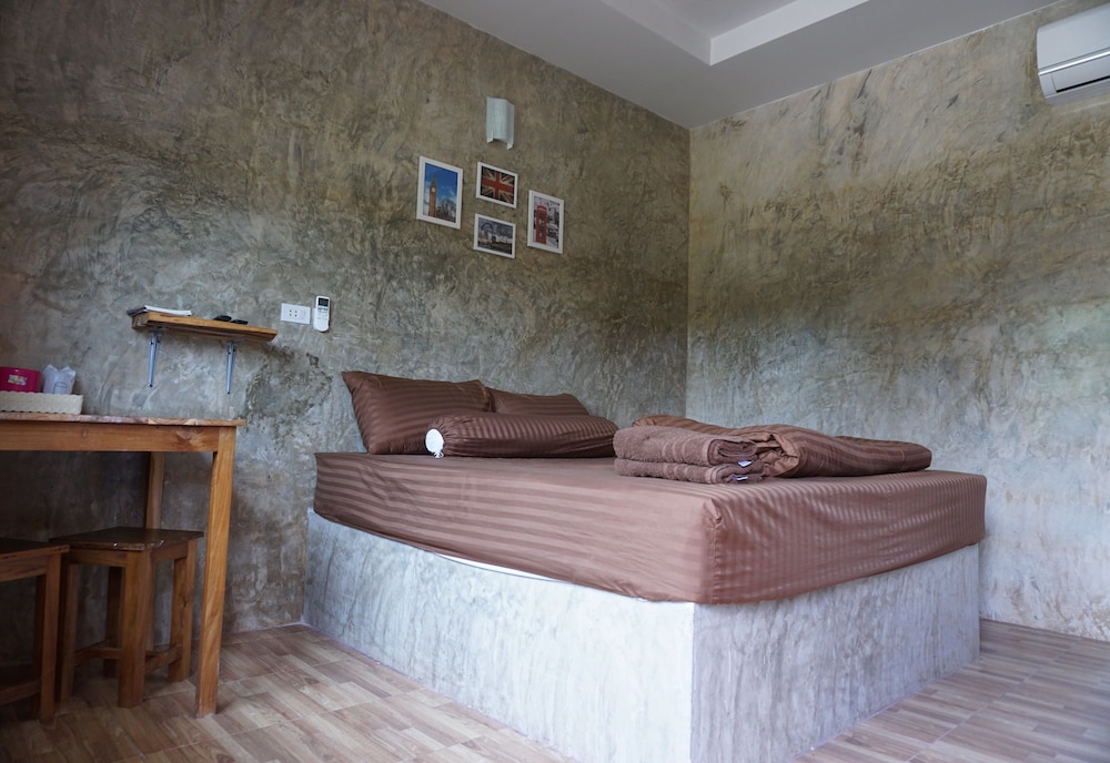 Standard Double Room photo 2
