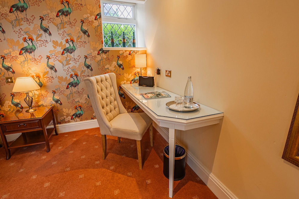Junior Suite with Outdoor Seating photo 3