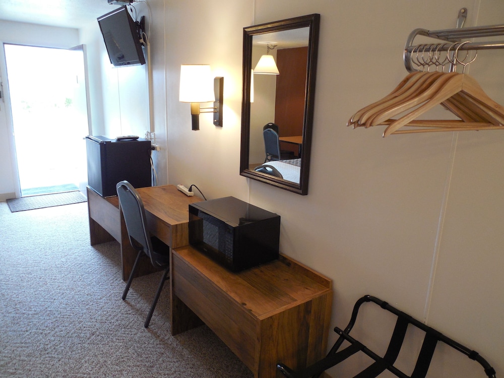 Room, 2 Double Beds, Non Smoking photo 3