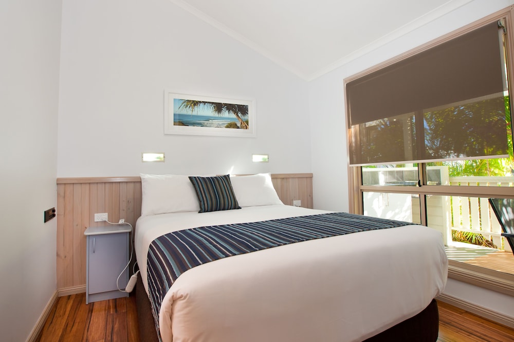 Standard Suite, 2 Bedrooms, Kitchen (PALM VILLA) photo 3