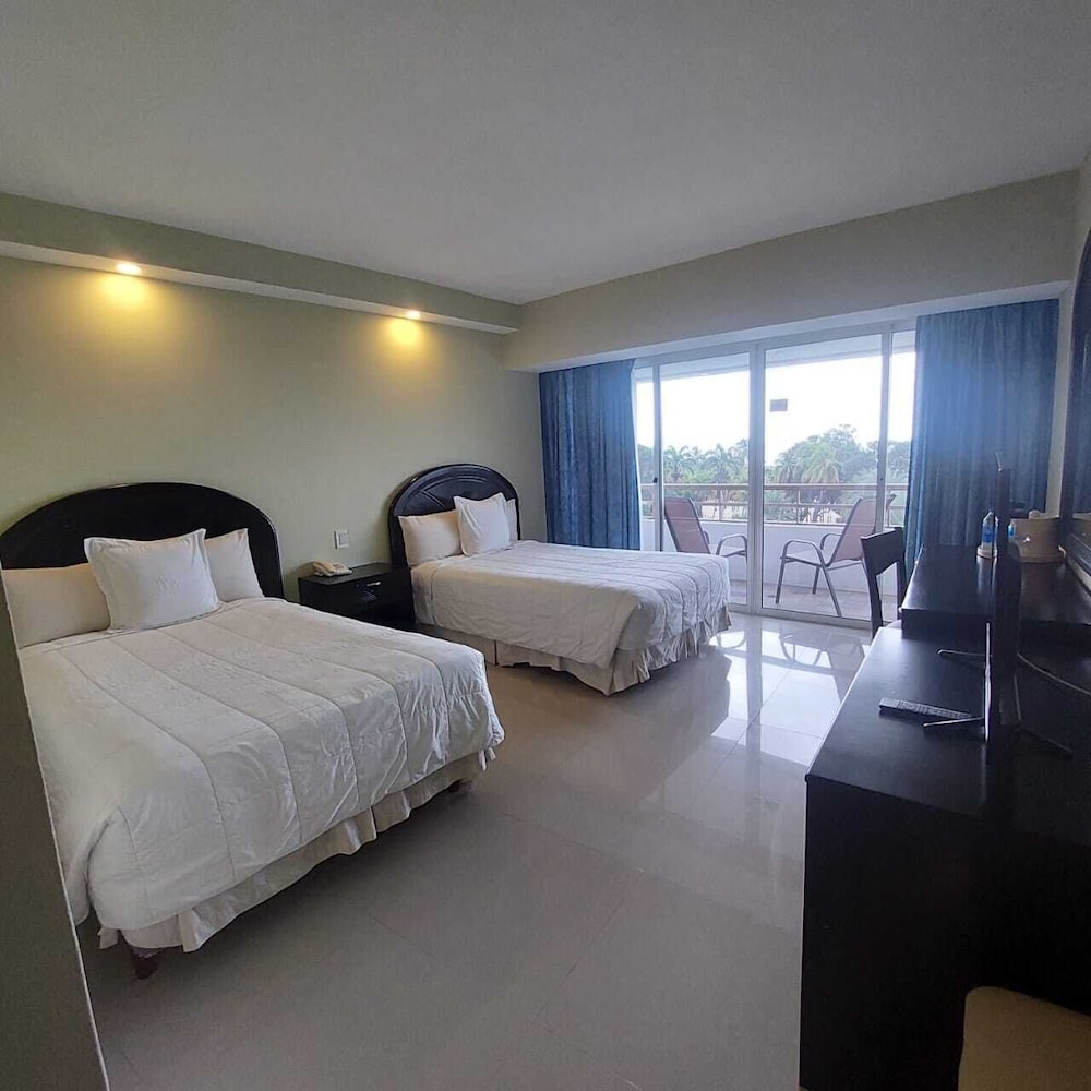 Standard Double Room, Non Smoking, Sea View photo 2
