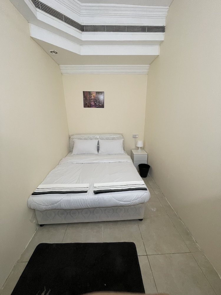 Economy Double Room photo 1