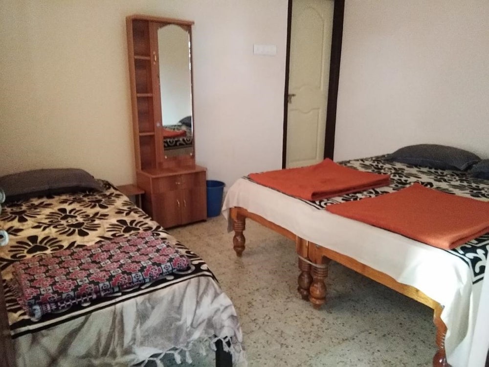 Shared Dormitory, 1 Twin Bed photo 2