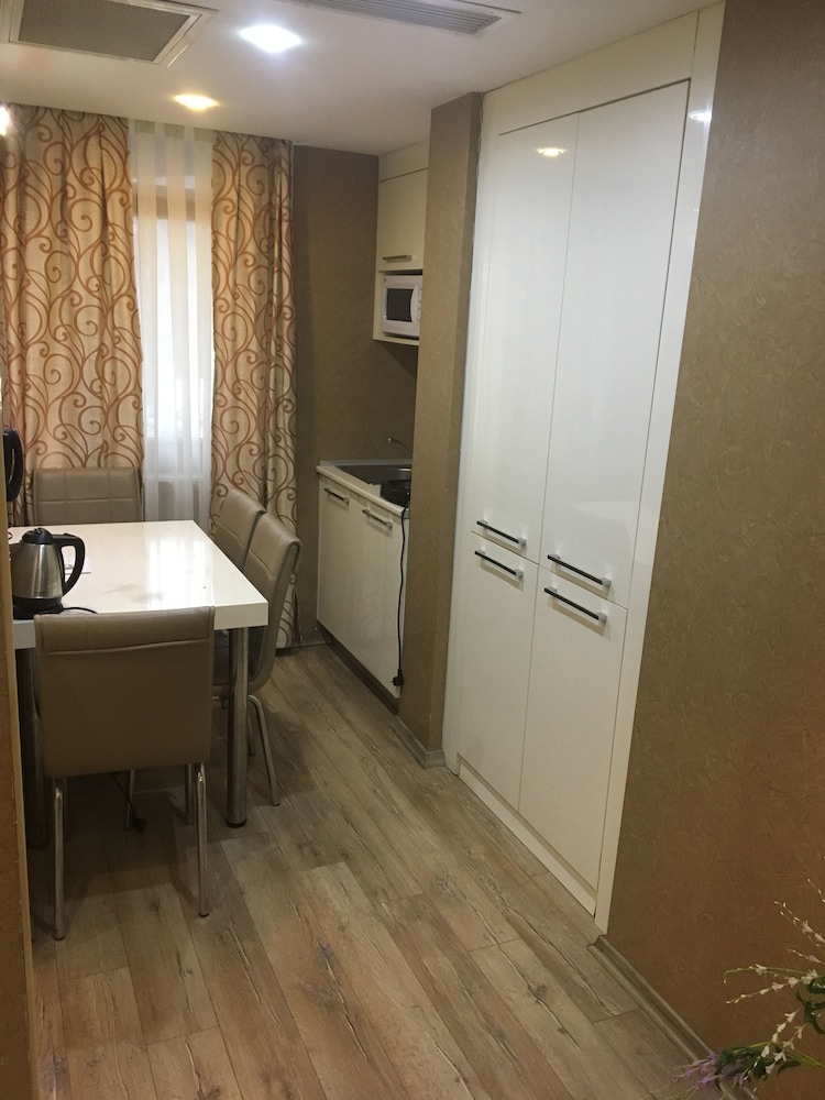 Family Apartment, 1 Bedroom, City View photo 3