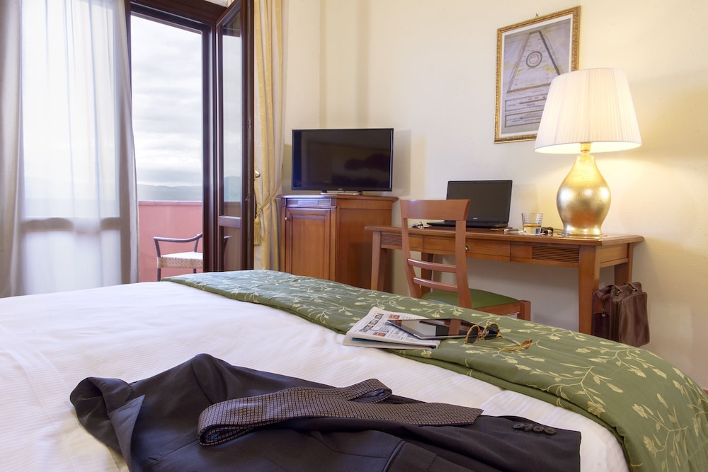 Classic Double Room, 1 Bedroom - Photo 4