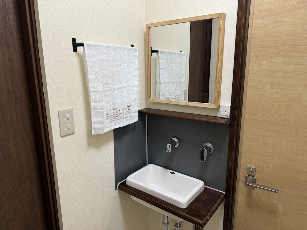Japanese-Style Room 143 ft2, Private Toilet and Private Shower  (No parking is provided) photo 3