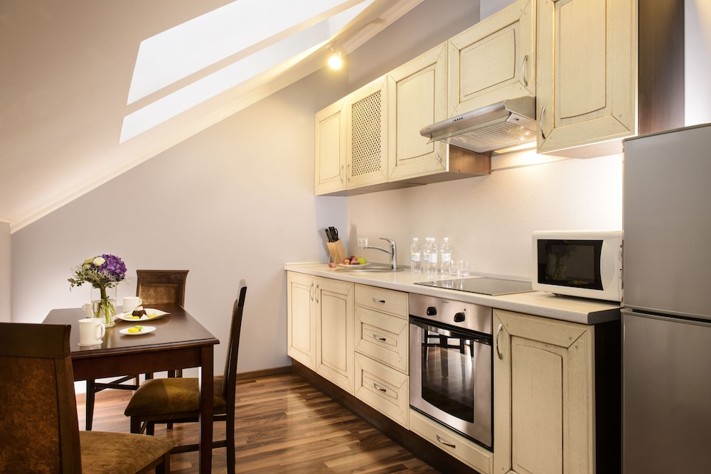 Family Suite - Photo 6