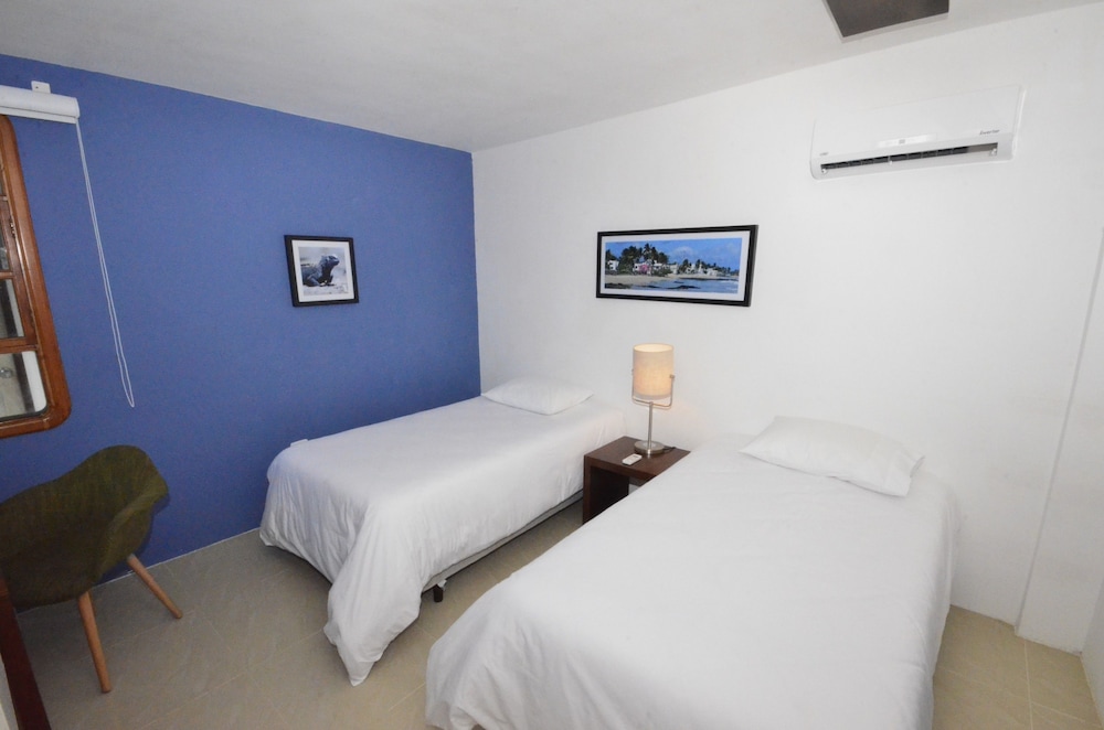 Standard Twin Room photo 2