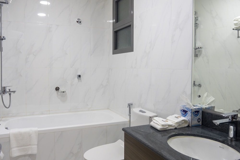 Junior Suite - Photo 9