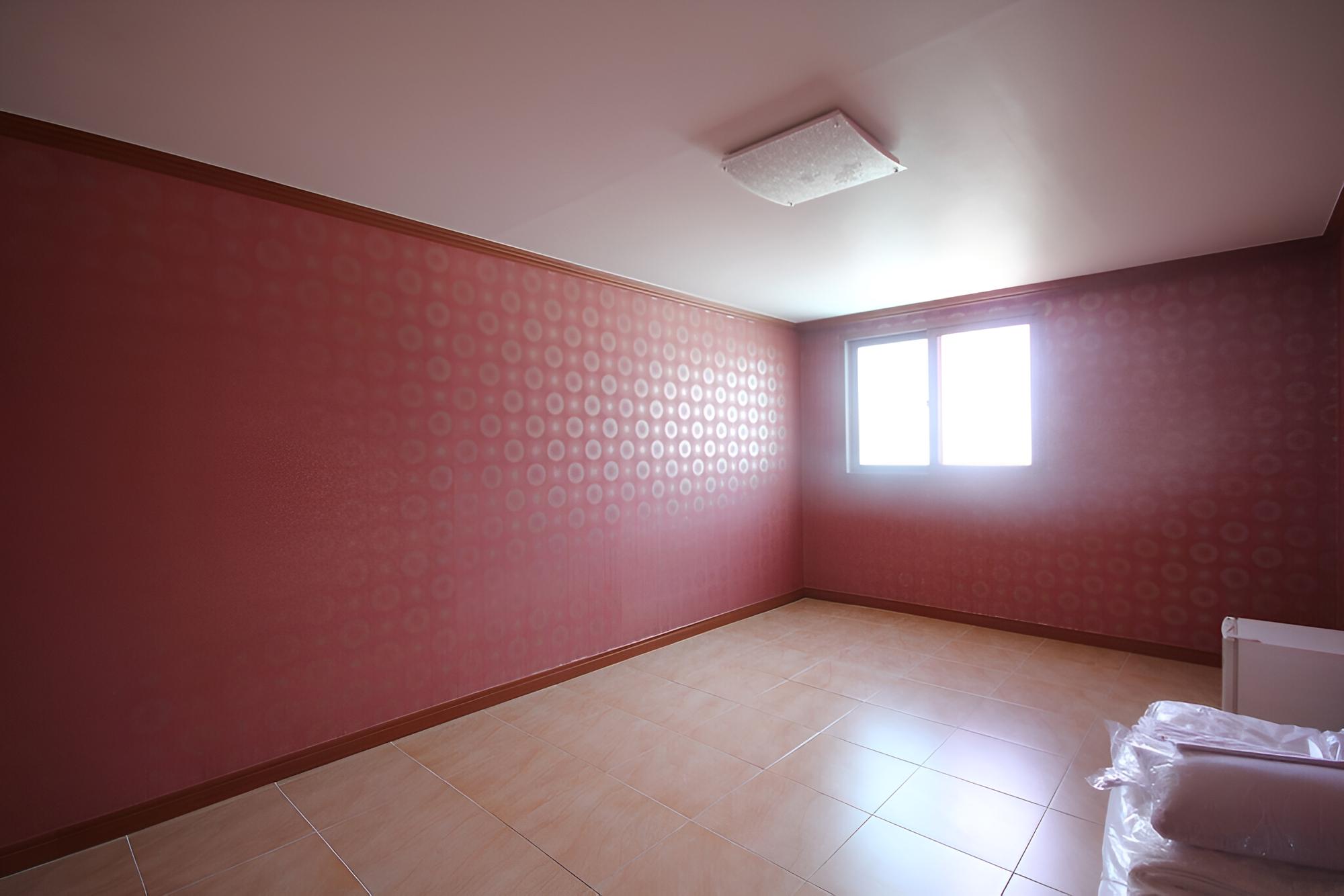 Room (Suite Room - Condo (Call before Booki) - Photo 14