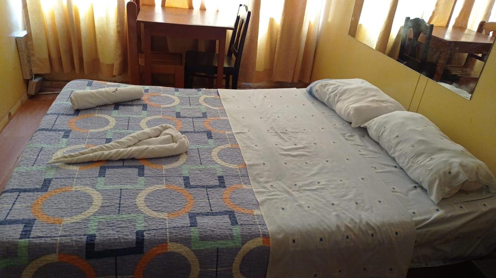Budget Double Room photo 3