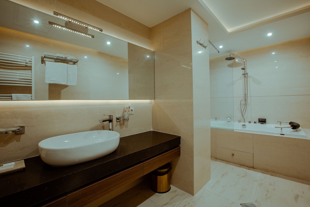 Standard Triple Room photo 2