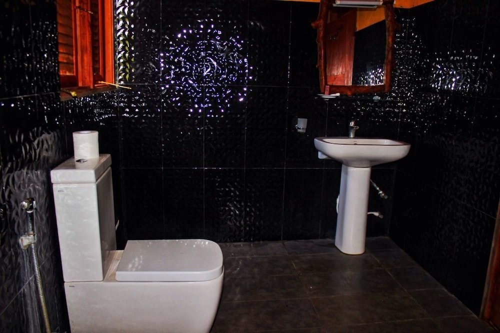 Deluxe Twin Room, 2 Bedrooms, Non Smoking photo 3