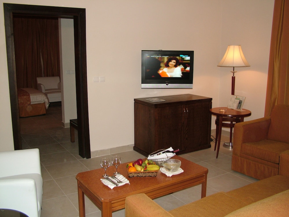 Royal Suite - Photo 1
