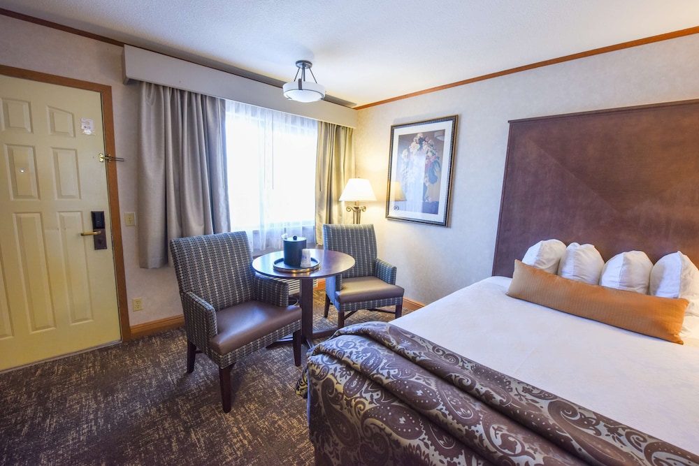 Suite, Multiple Beds, Non Smoking, Courtyard Area (with Sofabed) - Photo 19