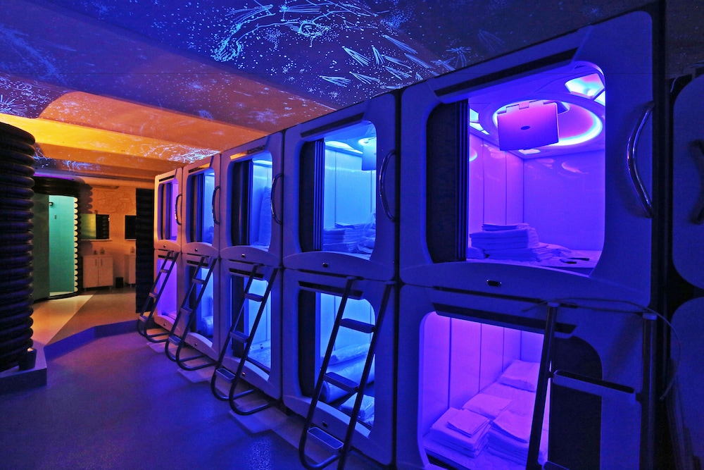 One Front Capsule in Shared Area