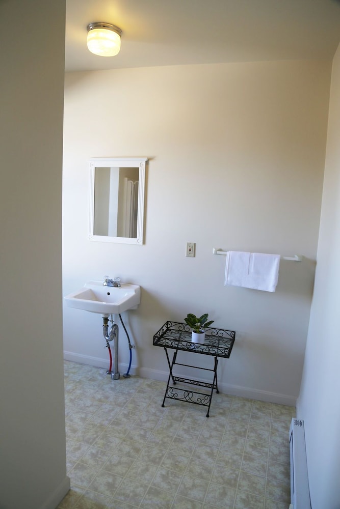 Double or Twin Room photo 2