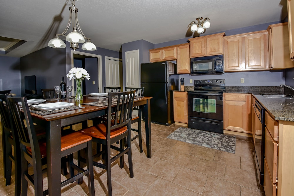Condo, Multiple Beds, Pool Access, Golf View (Birdie's Bliss Bungalow) photo 3