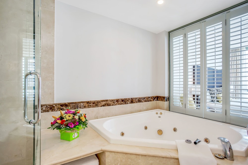 Spa Suite - Photo 4