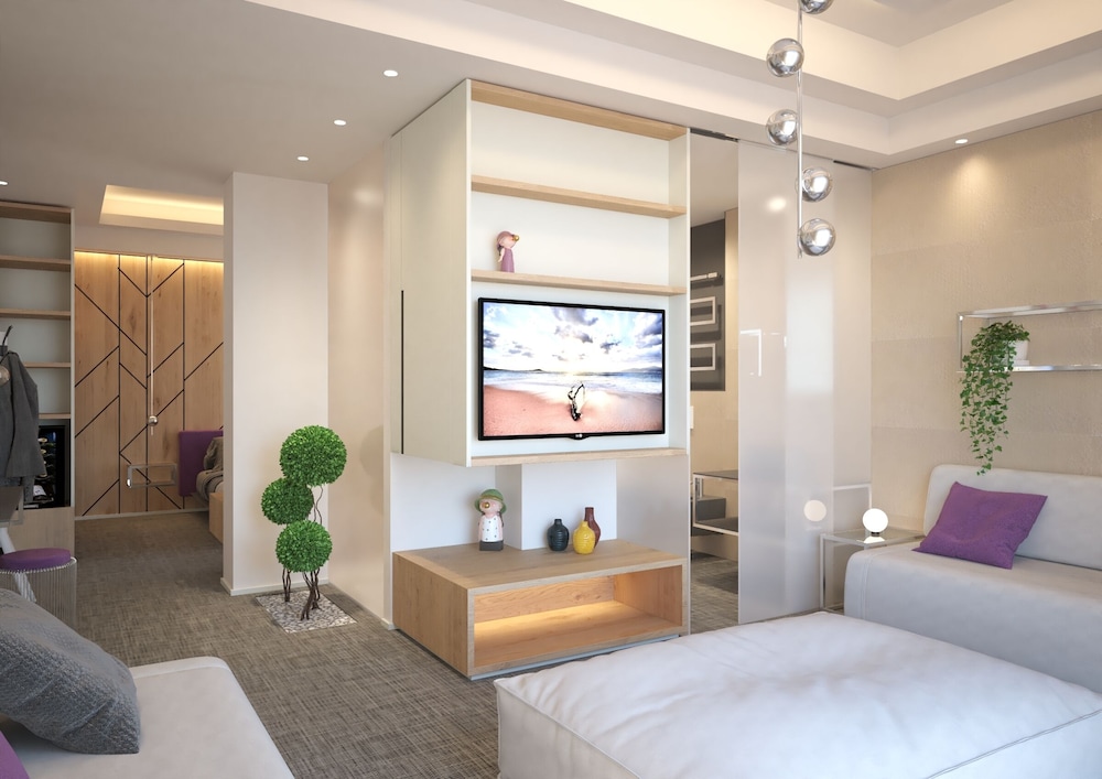 Exclusive Studio Suite, Sea Facing photo 2