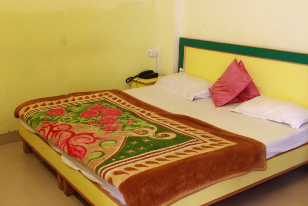 Deluxe Double Room, City View photo 3