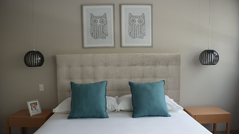 Superior Suite, 1 King Bed with Sofa bed, Kitchen