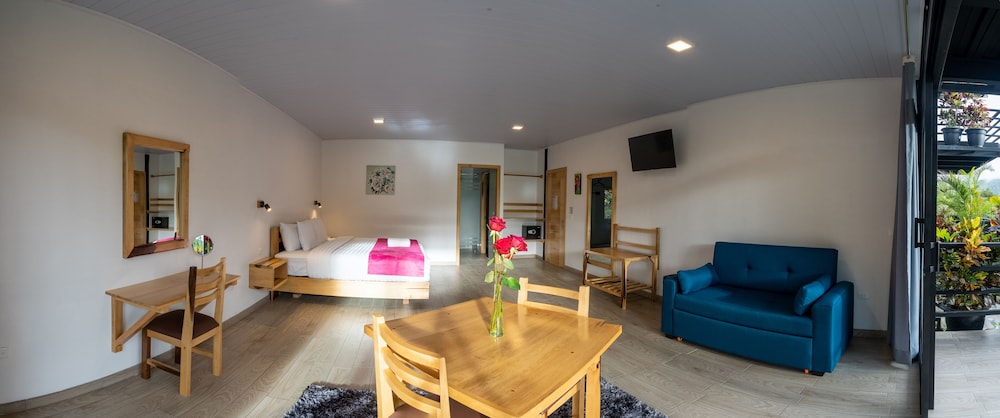 Signature Cabin, 1 King Bed with Sofa bed, Hot Tub, Mountain View photo 2