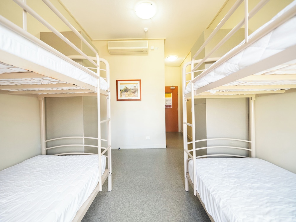 Bed in 4-Bed Mixed Dormitory with Ensuite
