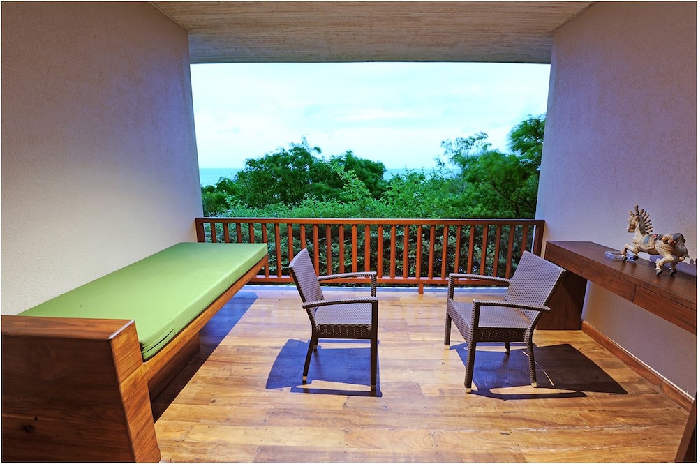 Beach View Room (Upstairs) photo 3