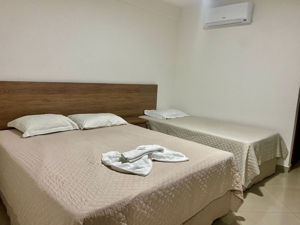 Deluxe Triple Room - Photo 5