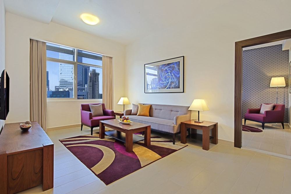 Premier Apartment, 2 Bedrooms photo 2