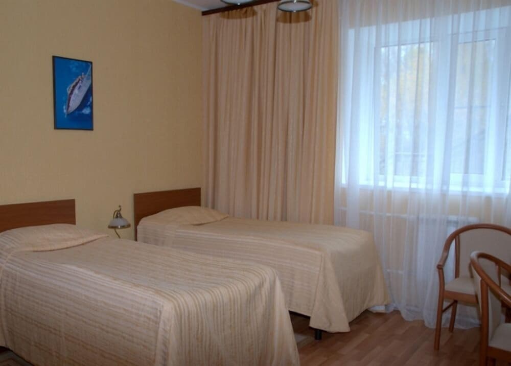 Standard Double or Twin Room photo 1