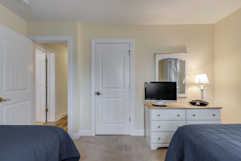 House, Multiple Beds, Kitchen, Garden View