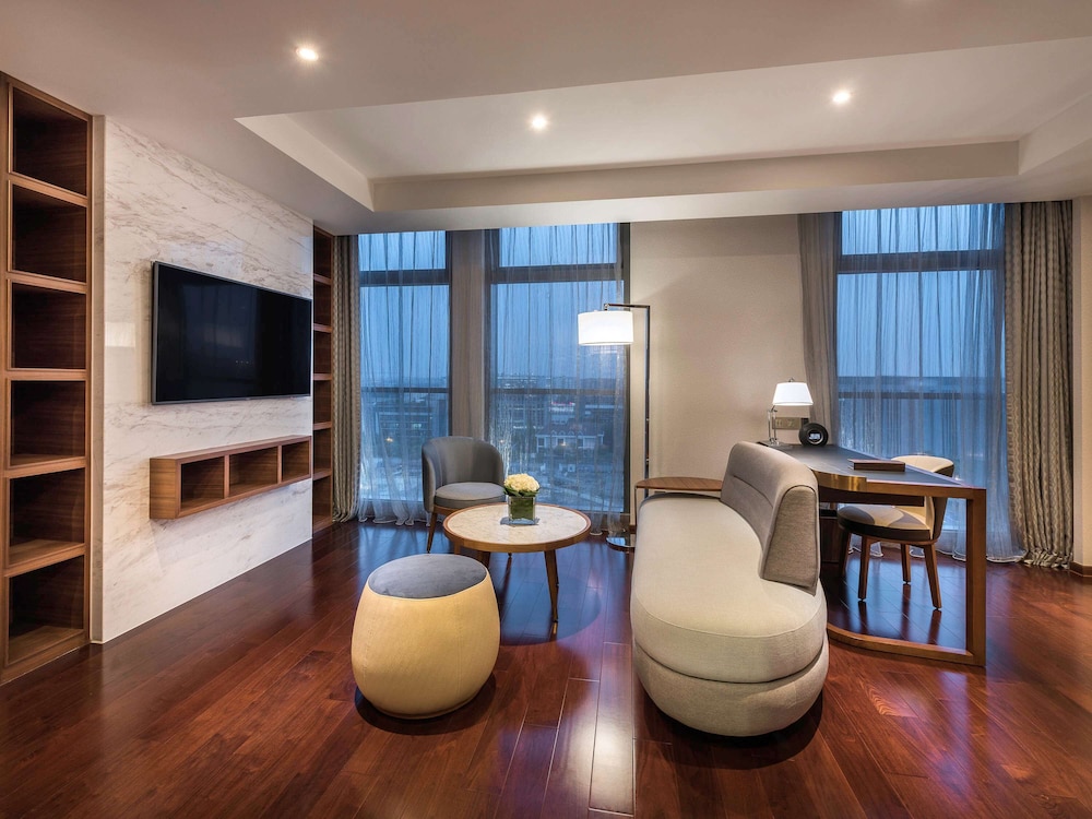 Superior Suite, 1 King Bed