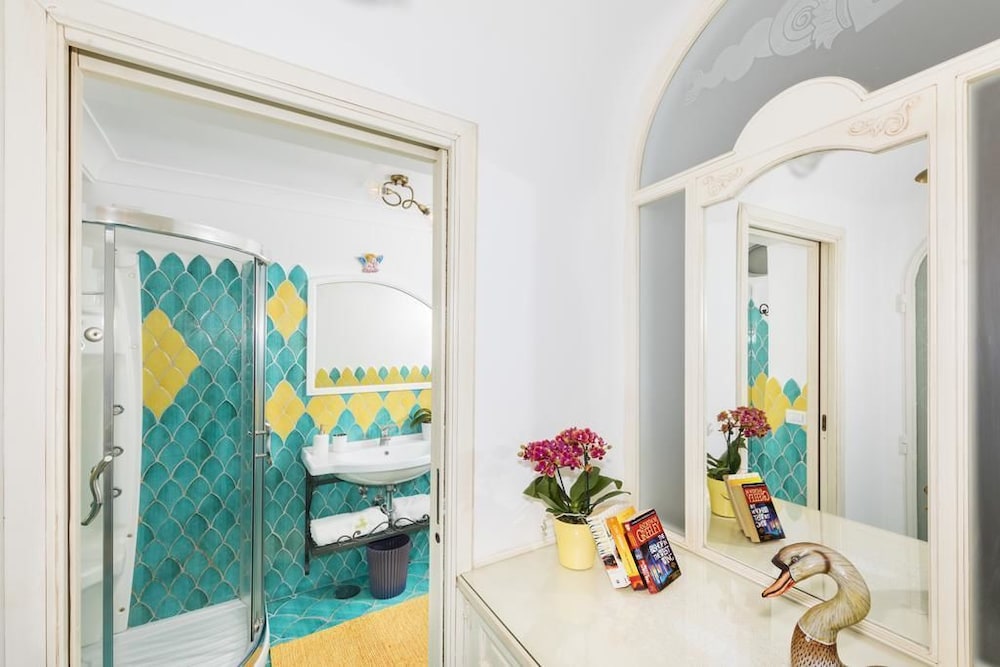 Superior Room, 1 Bedroom, Balcony, Sea View photo 3