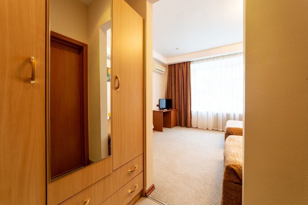 Superior Double Or Twin Room photo 2
