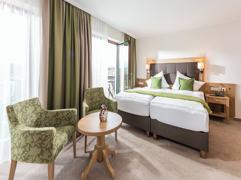 Junior Double Room, Resort View