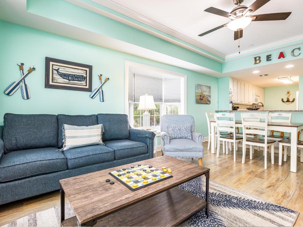 Three-Bedroom Apartment with Water View