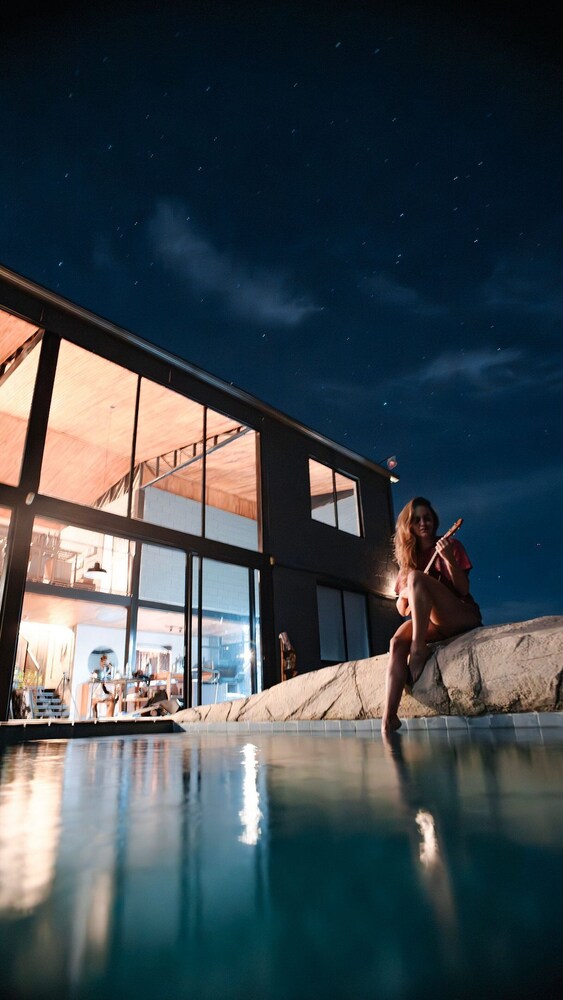 Villa photo 1