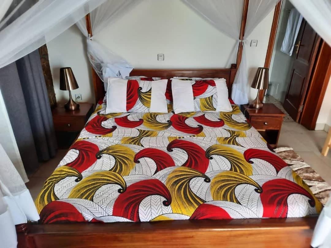 Double Room with Lake View