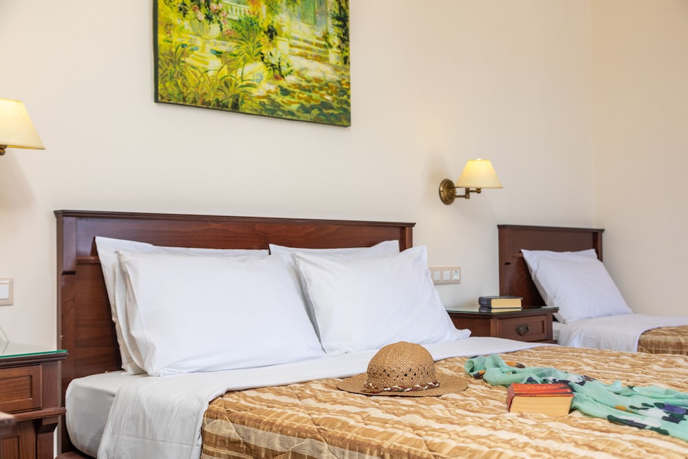 Economy Apartment, 1 Bedroom (Semi Basement)