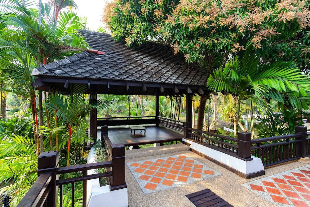 Hotspring Pool Villa - Photo 2