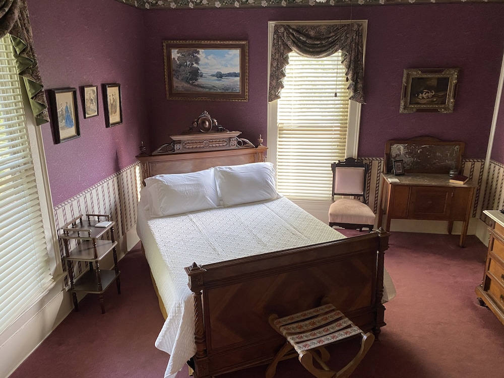 Romantic Studio Suite photo 2