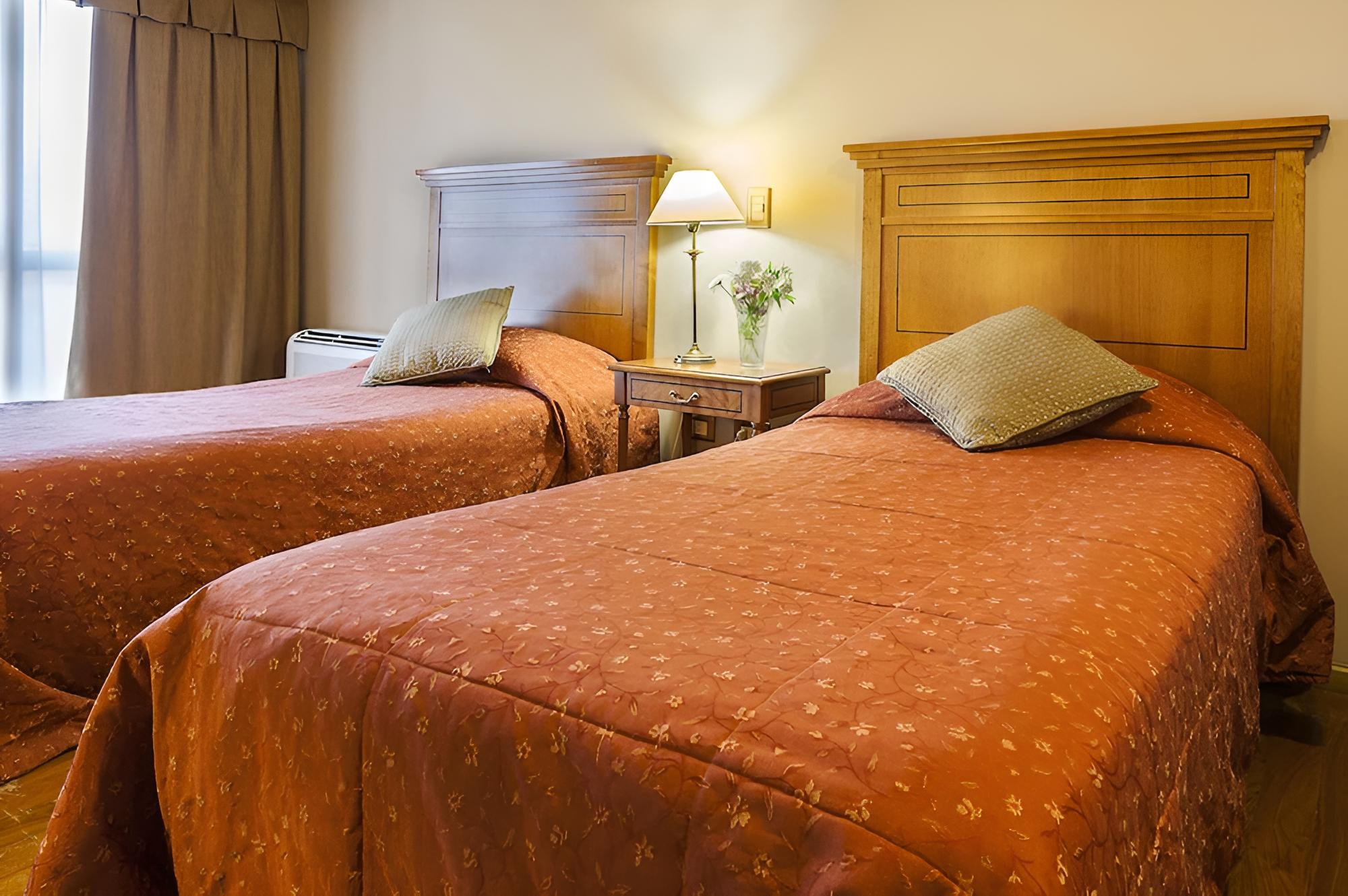 Standard Room, 2 Twin Beds photo 1