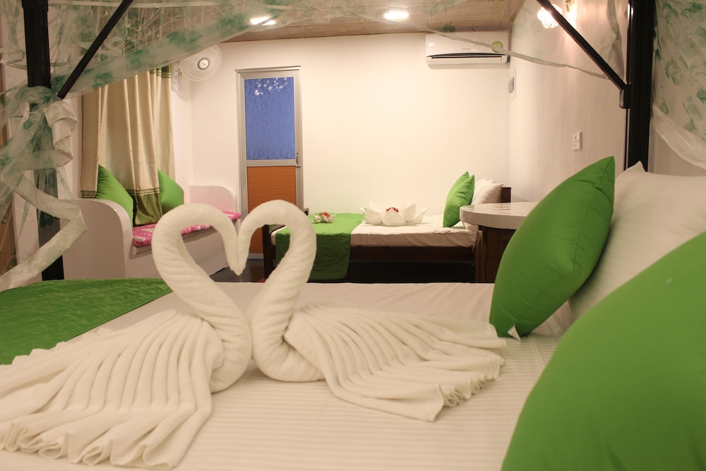 Standard Double Room, Pool View photo 2