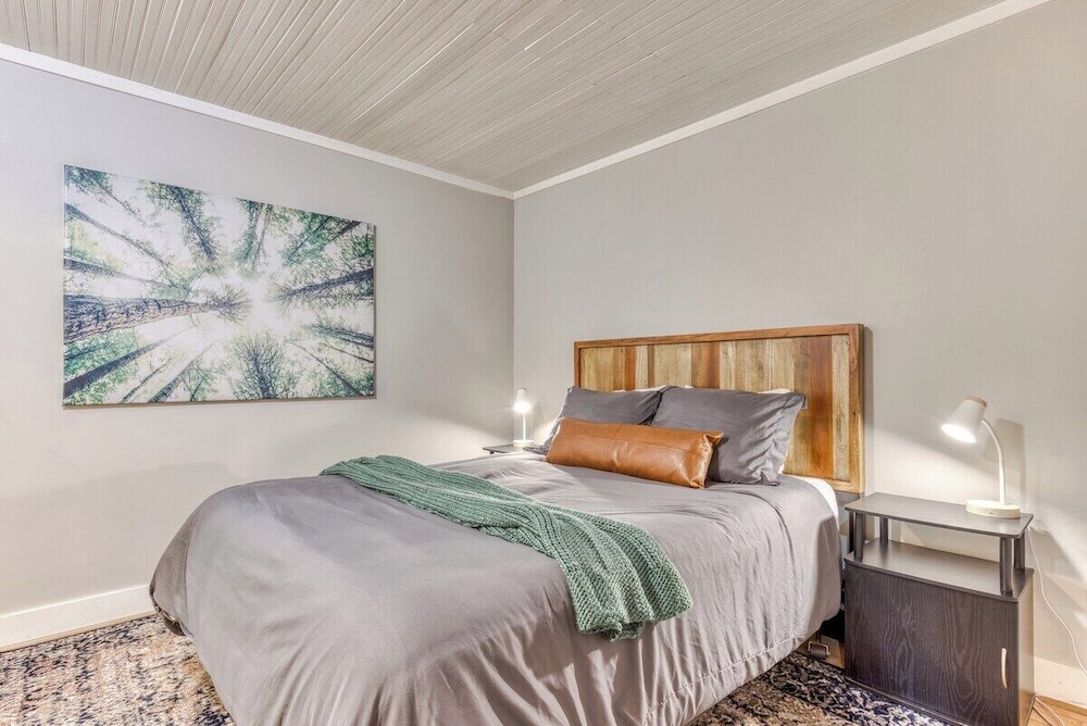 Comfort Condo, Multiple Bedrooms