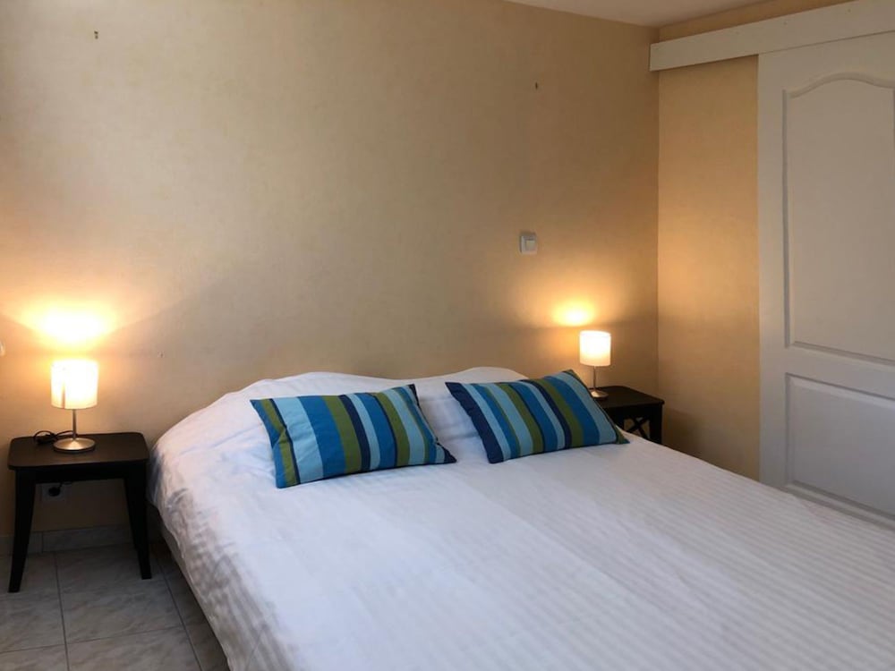 Panoramic Apartment, Ensuite photo 1