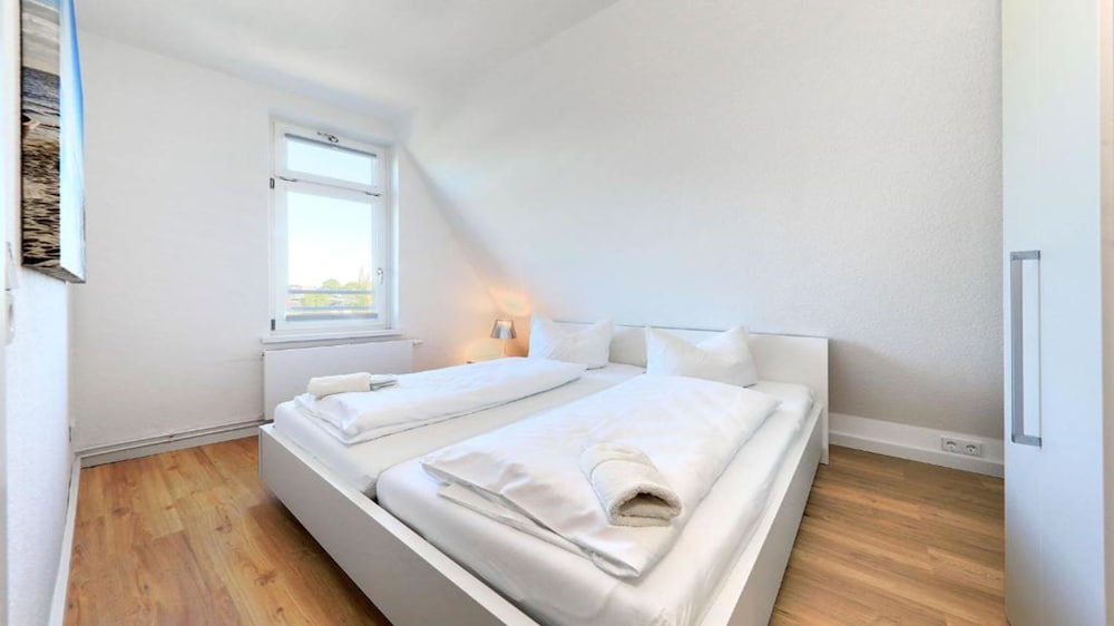 Deluxe Apartment, 1 Bedroom, Kitchen, River View photo 2